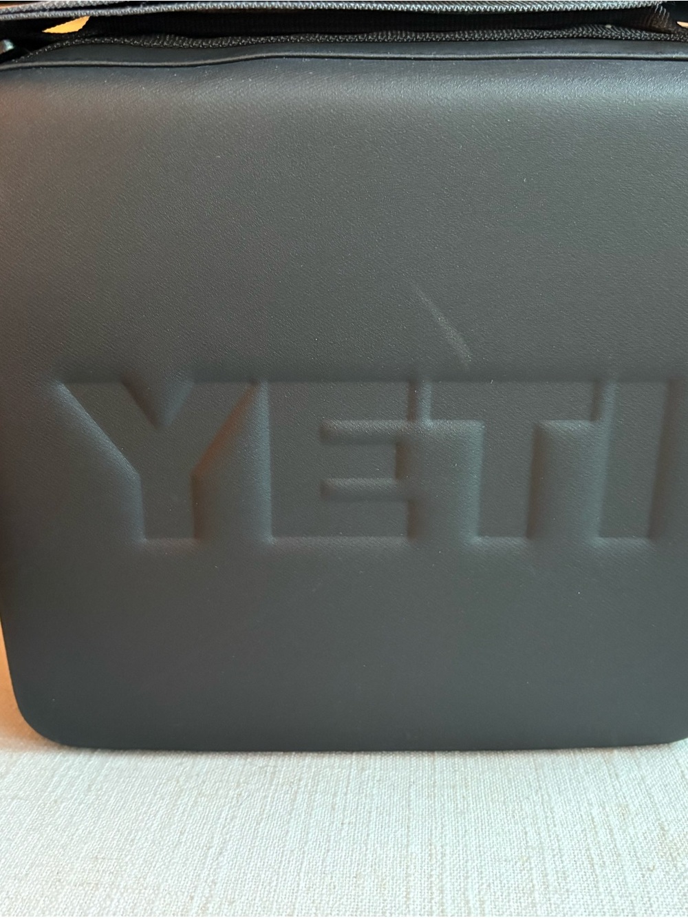 YETI Daytripper 3L Black Soft Cooler with shoulder strap